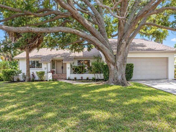 630 PINTA DRIVE , TIERRA VERDE, FL 33715