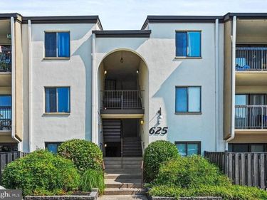 625 CENTER STREET, Unit T3, HERNDON, VA 20170