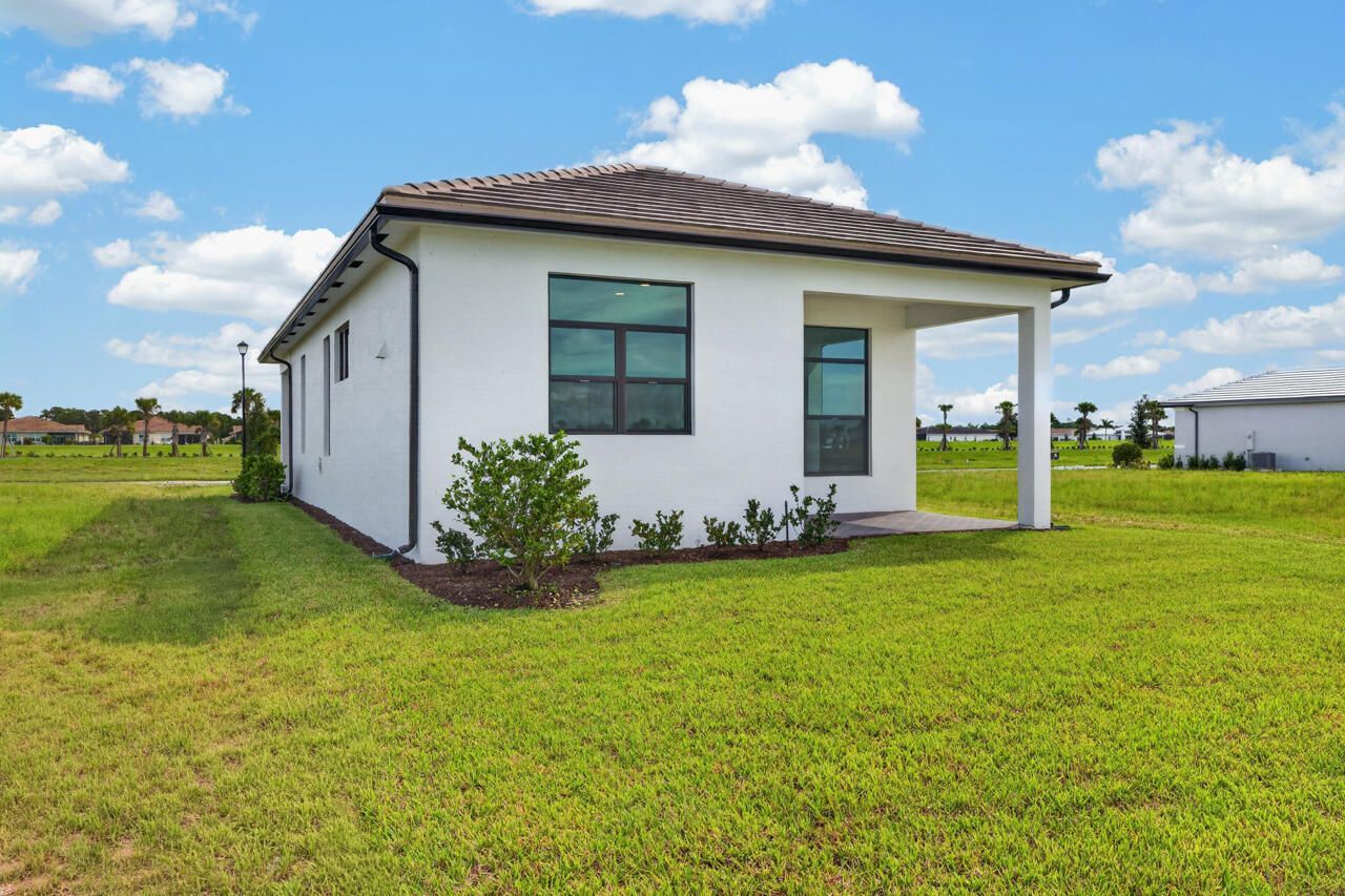 7920 SW Andrea Way, Port Saint Lucie, FL 34987 Photo
