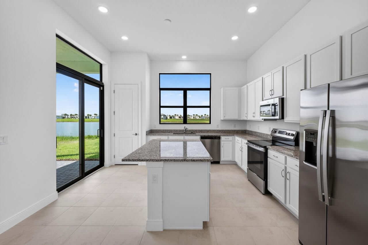 7920 SW Andrea Way, Port Saint Lucie, FL 34987 Photo
