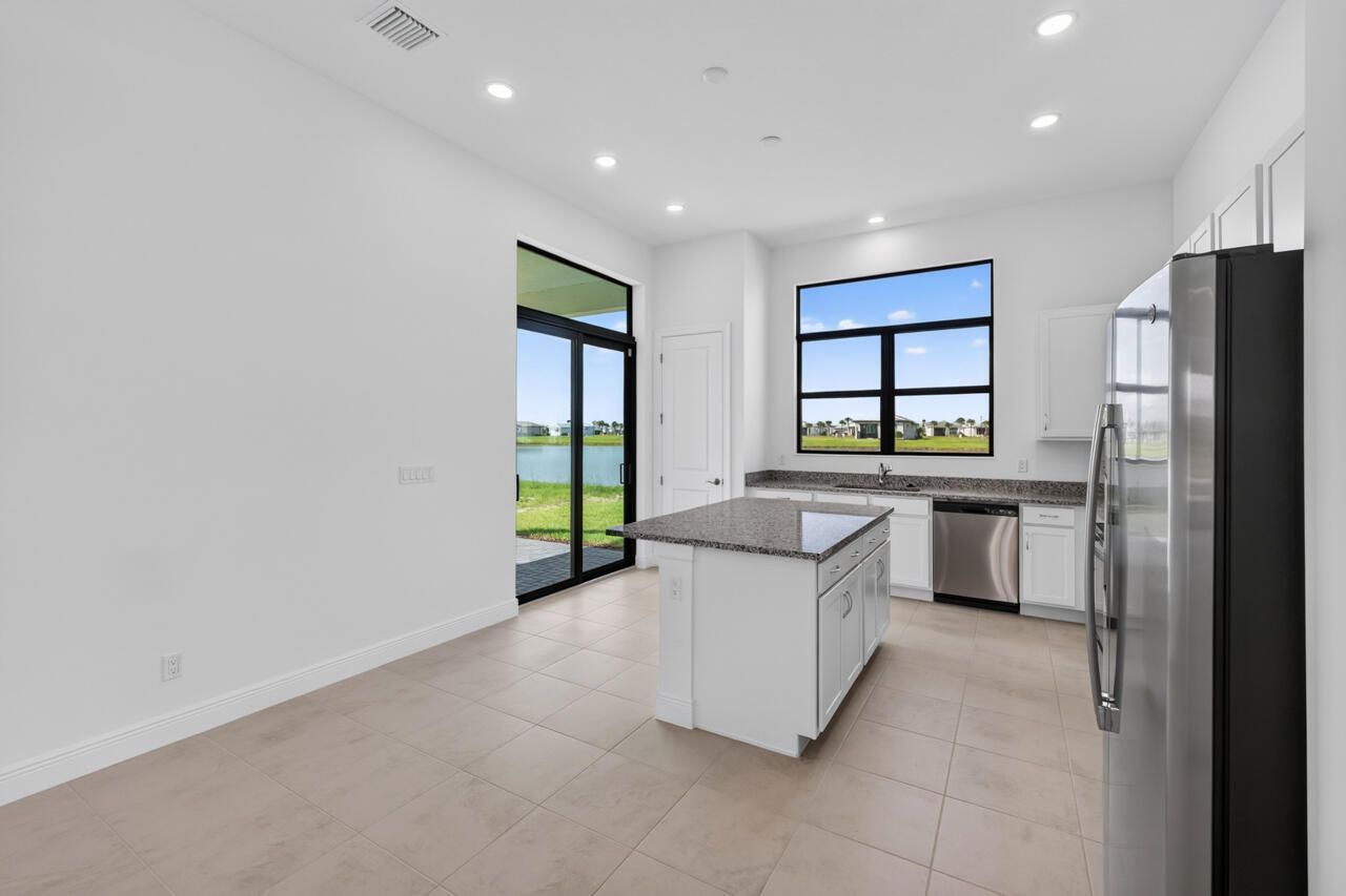 7920 SW Andrea Way, Port Saint Lucie, FL 34987 Photo