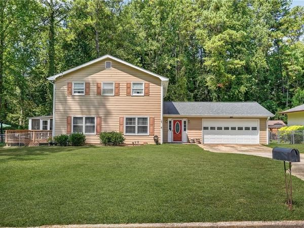 757 S Hileah Court, Lithonia, GA 30058