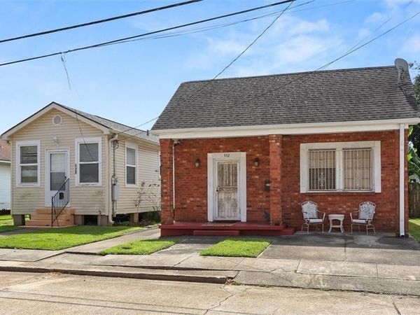 528-532 8TH Street , Gretna, LA 70053