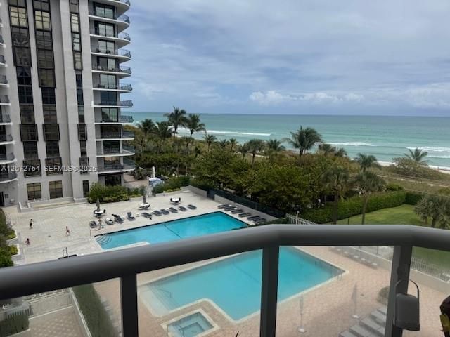 8855 Collins Ave, Unit 5B, Surfside, FL 33154 Photo