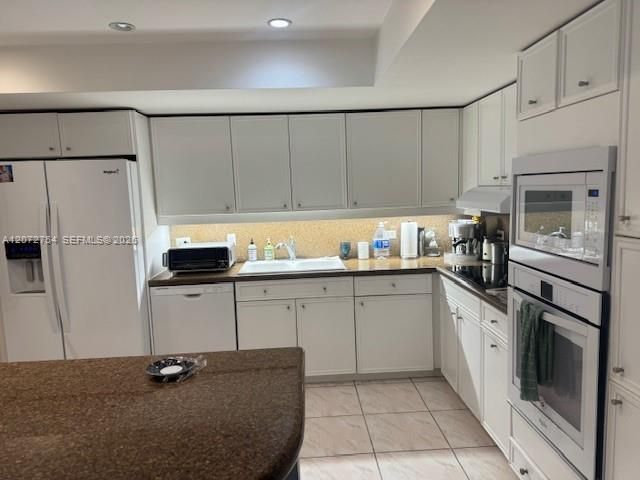 8855 Collins Ave, Unit 5B, Surfside, FL 33154 Photo