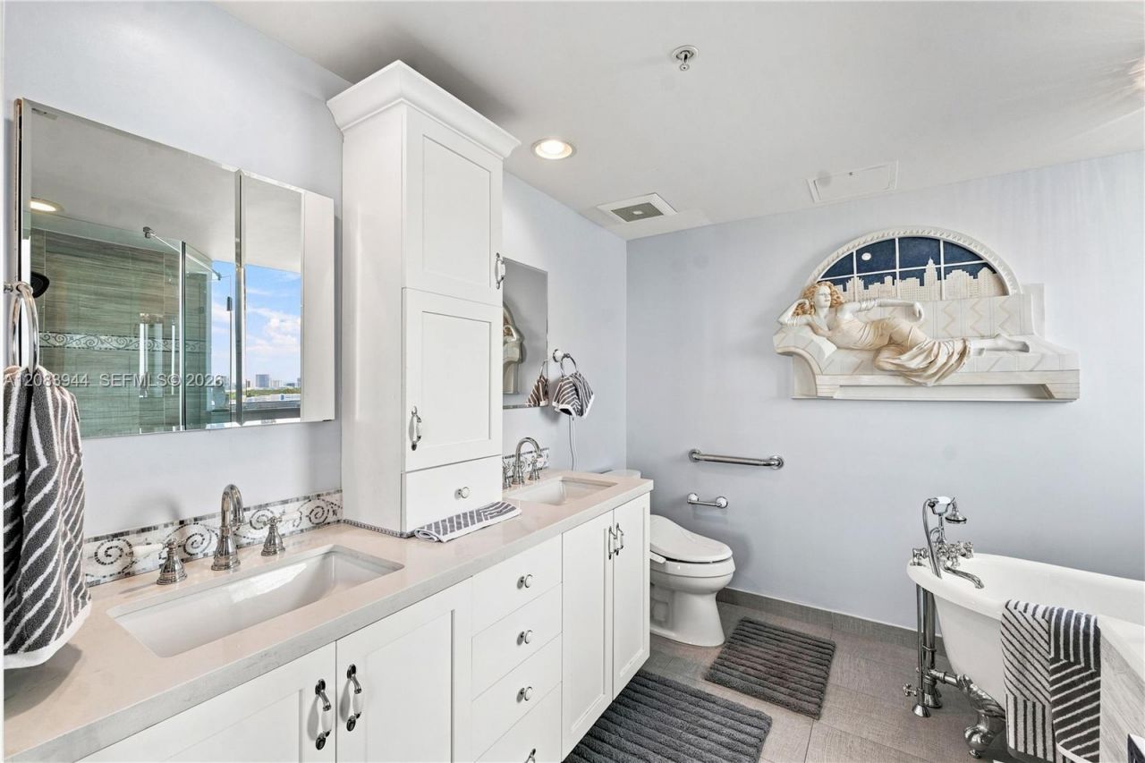 1755 E Hallandale Beach Blvd , Unit 1403E, Hallandale Beach, FL 33009 Photo
