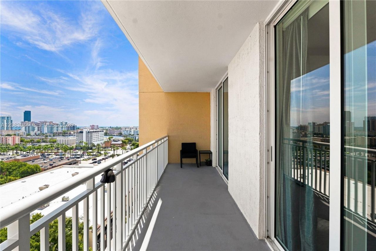 1755 E Hallandale Beach Blvd , Unit 1403E, Hallandale Beach, FL 33009 Photo