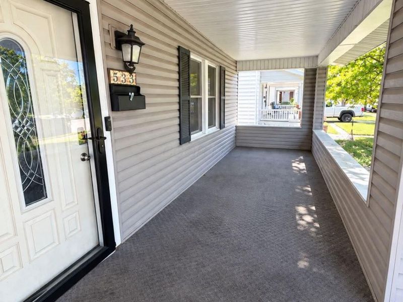 535 E 6th Avenue, Lancaster, OH 43130 Photo 2