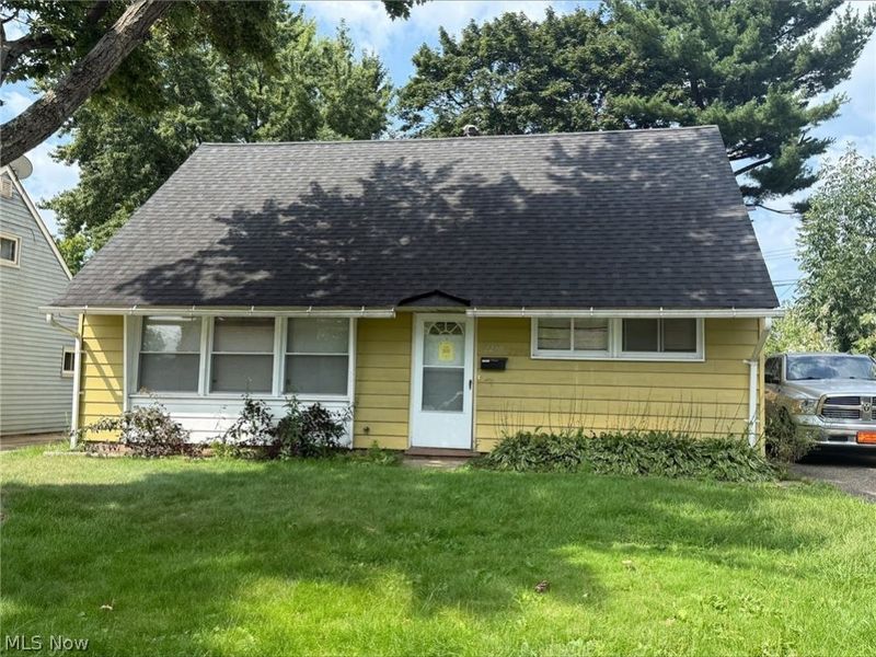 2230 Larchdale Drive, Cuyahoga Falls, OH 44221 Photo 4