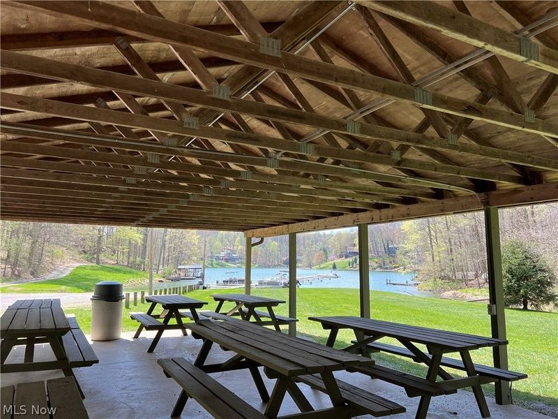 2630 Constance Dr, Millersburg, OH 44654 Photo 8