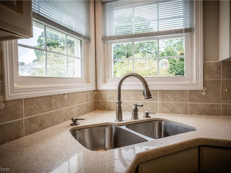 3790 Woodbury Oval, Stow, OH 44224 Photo 12