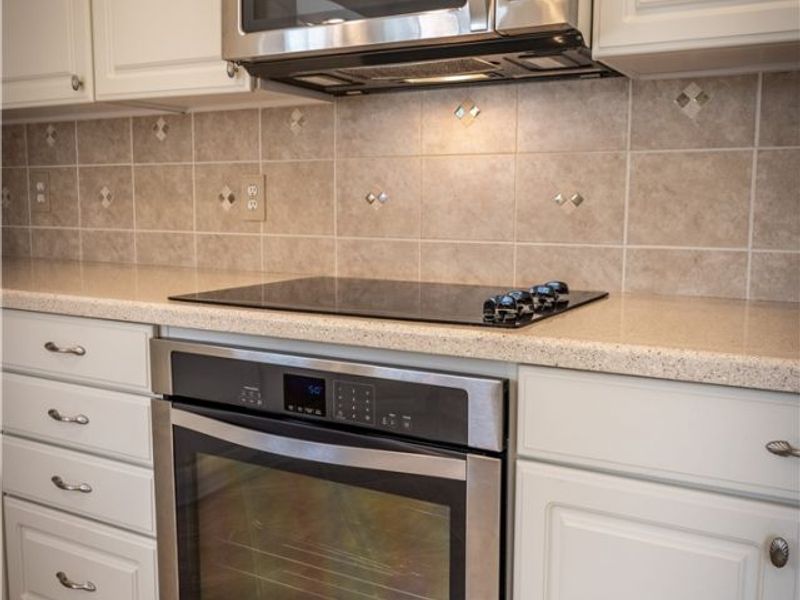 3790 Woodbury Oval, Stow, OH 44224 Photo 13