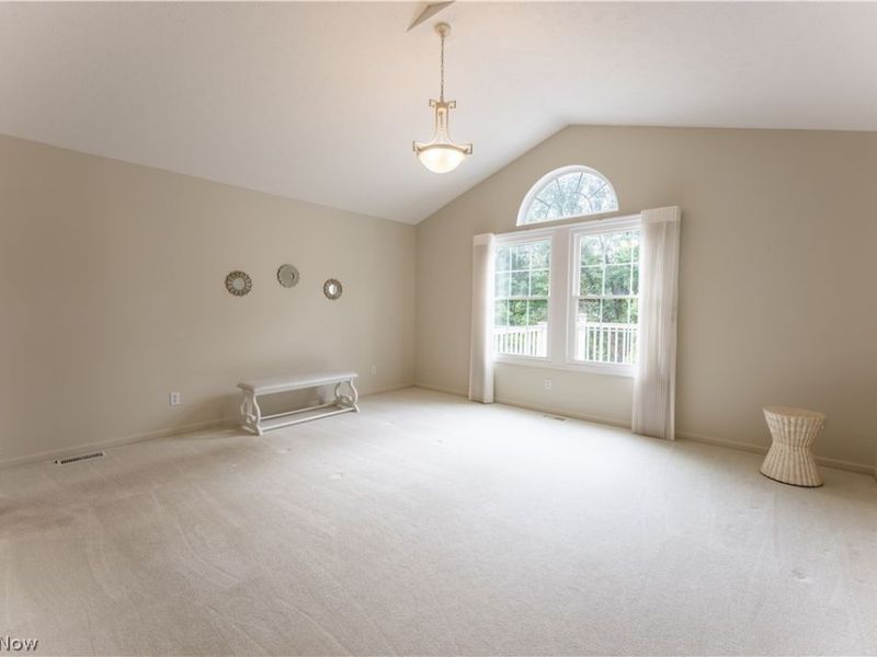 3790 Woodbury Oval, Stow, OH 44224 Photo 15