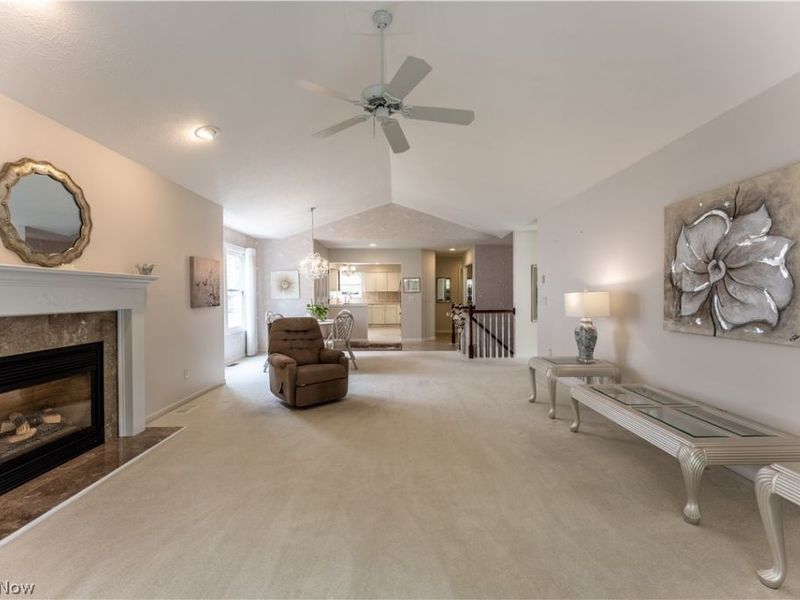 3790 Woodbury Oval, Stow, OH 44224 Photo 7