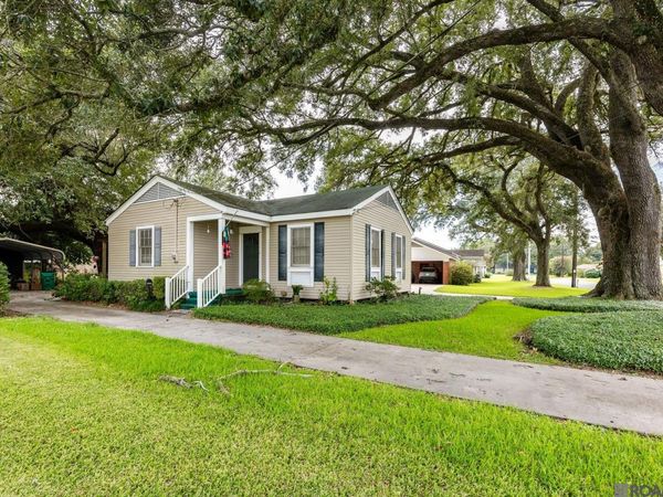 58319 Irion St, Plaquemine, LA 70764