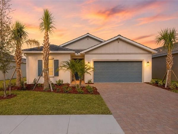 3947 Coneflower ST , ALVA, FL 33920