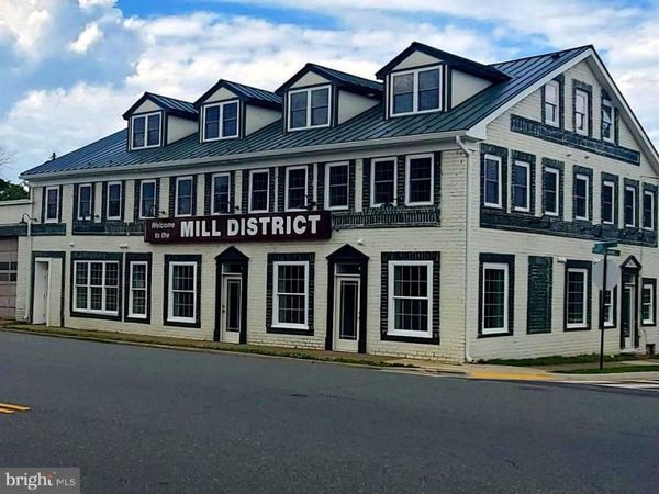 1801-200 PRINCESS ANNE STREET , FREDERICKSBURG, VA 22401