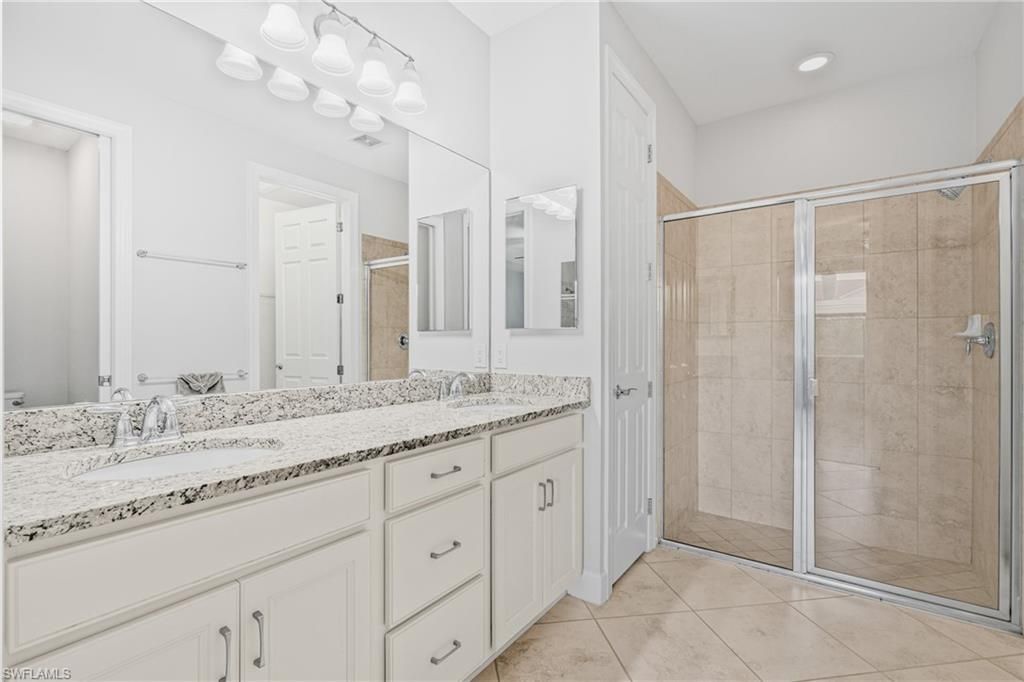 10657 Jackson Square Dr , Estero, FL 33928 Photo