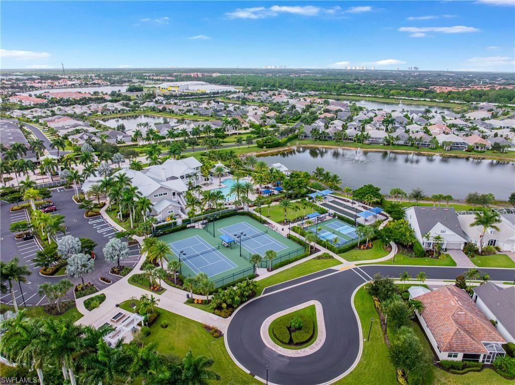10657 Jackson Square Dr , Estero, FL 33928 Photo