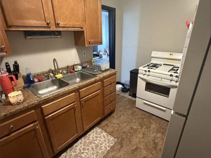 607 Adams Street, Martins Ferry, OH 43935 Photo 7