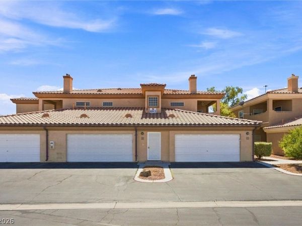 6913 Cobre Azul Avenue , Unit 201, Las Vegas, NV 89108