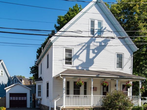 18 Union St, Unit 1, Reading, MA 01867