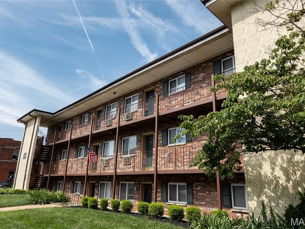 7403 Elm Avenue , Maplewood, MO 63143