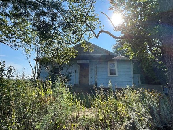 2389 N Millborne Road , Orrville, OH 44667