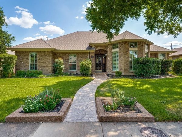 4304 Country Brook Drive , Dallas, TX 75287
