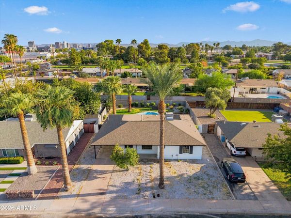717 W GEORGIA Avenue, Phoenix, AZ 85013
