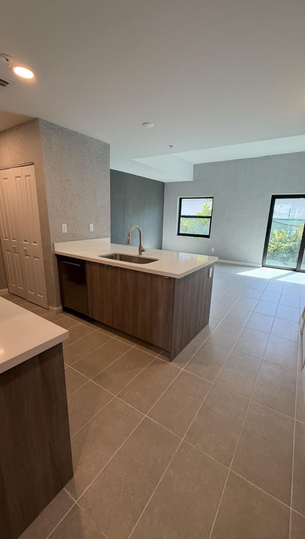 2511 Pierce Street, Unit 3, Hollywood, FL 33020 Photo