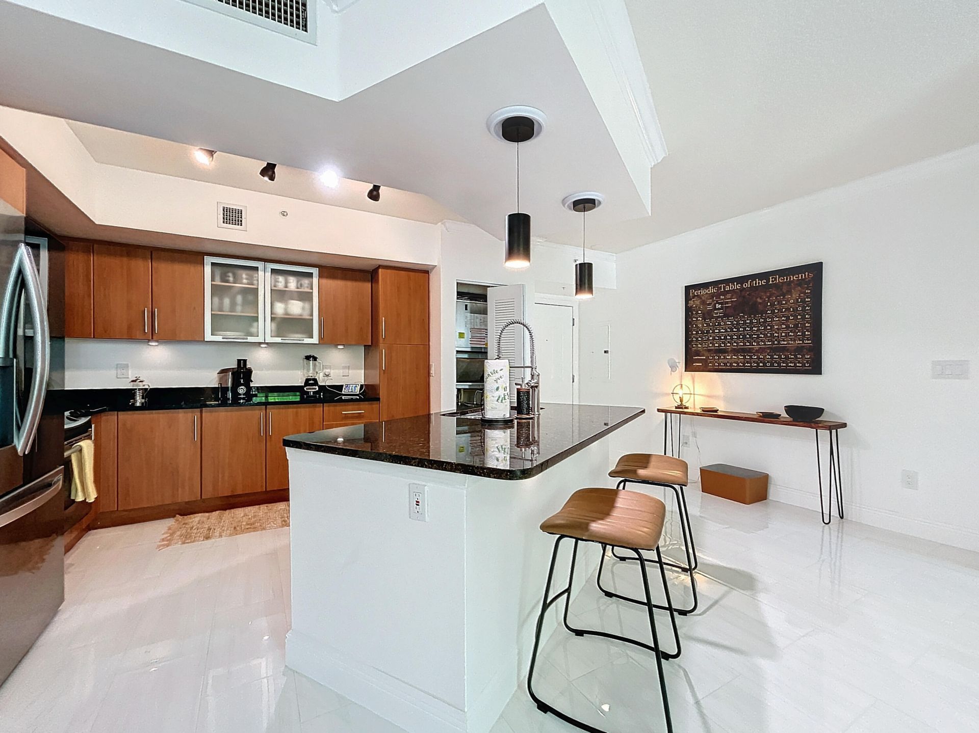 600 S Dixie Highway, Unit 630, West Palm Beach, FL 33401 Photo