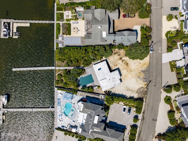 78 Bayview, Long Beach Twp, NJ 08008