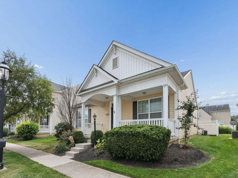 6729 Bigerton Bend, Canal Winchester, OH 43110 Photo 3