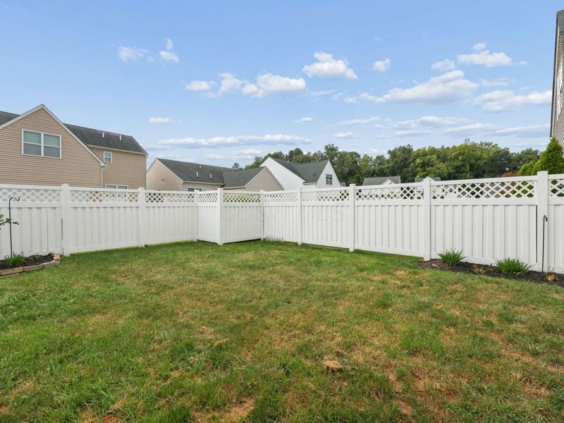 6729 Bigerton Bend, Canal Winchester, OH 43110 Photo 32