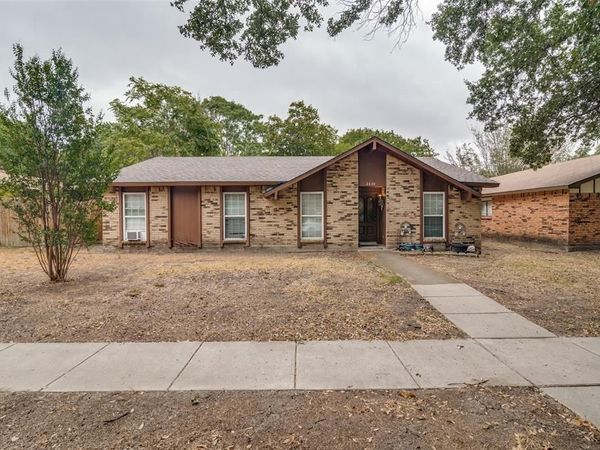 2630 Dove Meadow Drive , Garland, TX 75043