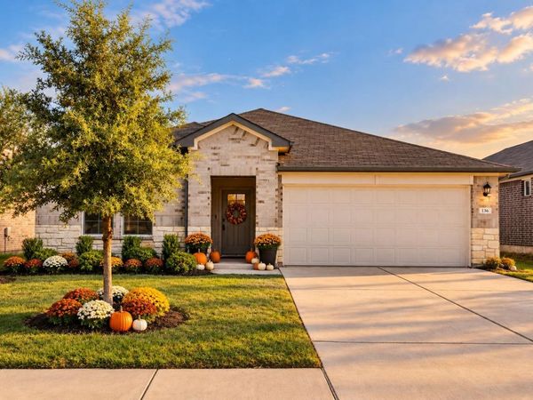 136 Medinah LN, San Marcos, TX 78666