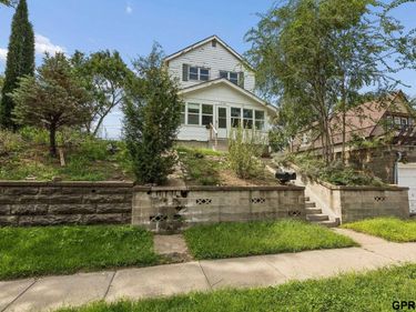 1336 S 25 Avenue, Omaha, NE 68105