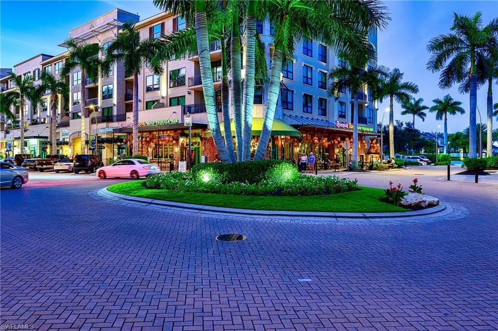 661 Windsurf Ln , Unit A-202, Naples, FL 34108 Photo