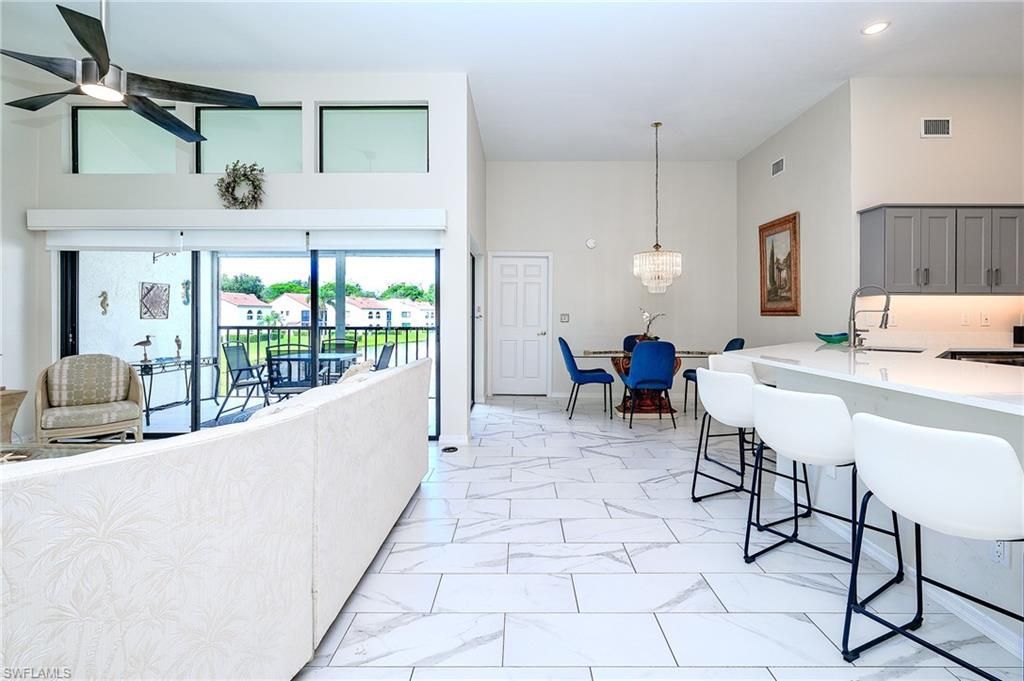 661 Windsurf Ln, Unit A-202, Naples, FL 34108 Photo