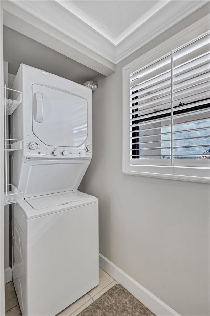 6480 Midnight Pass Road, Unit 612, Sarasota, FL 34242 Photo