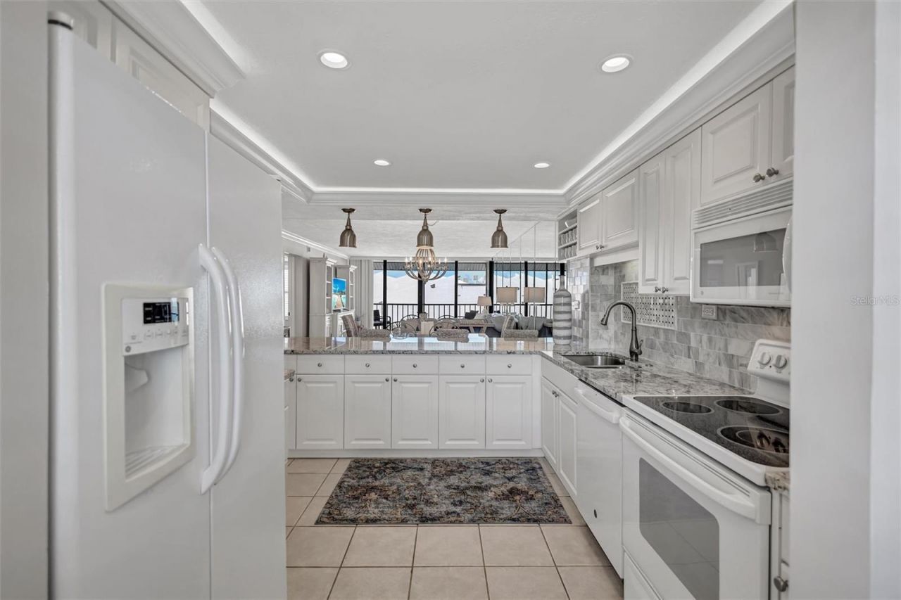 6480 Midnight Pass Road, Unit 612, Sarasota, FL 34242 Photo