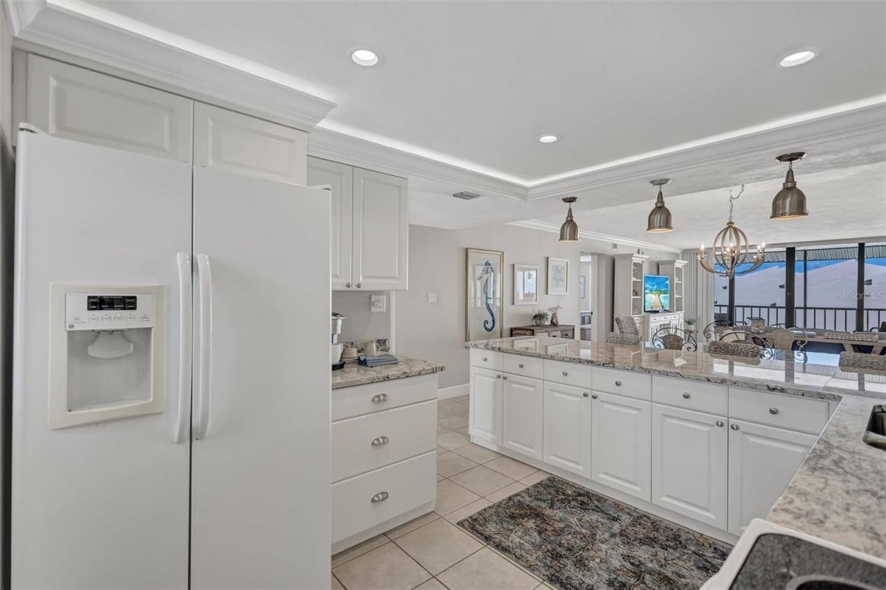 6480 Midnight Pass Road, Unit 612, Sarasota, FL 34242 Photo