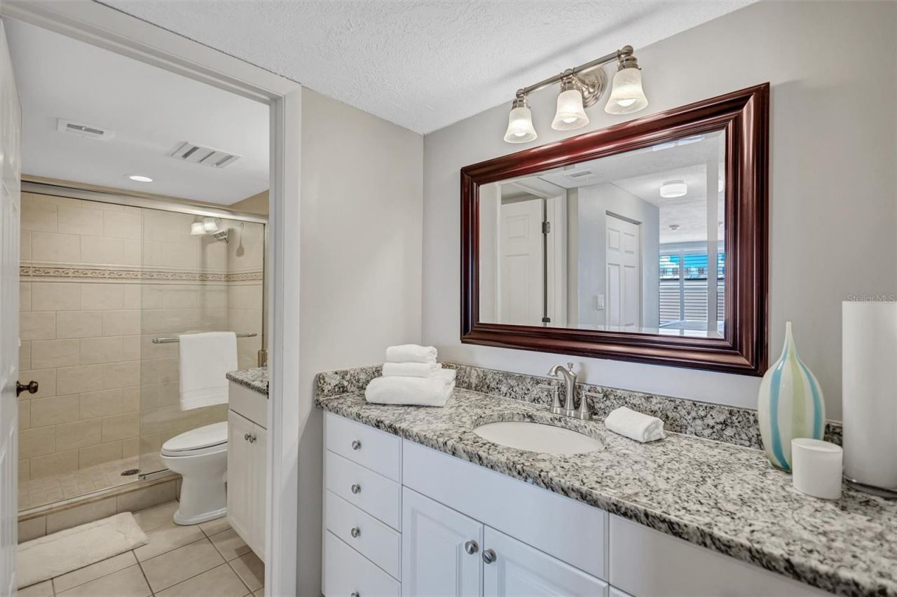 6480 Midnight Pass Road, Unit 612, Sarasota, FL 34242 Photo