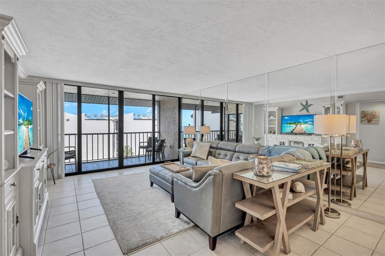 6480 Midnight Pass Road, Unit 612, Sarasota, FL 34242 Photo