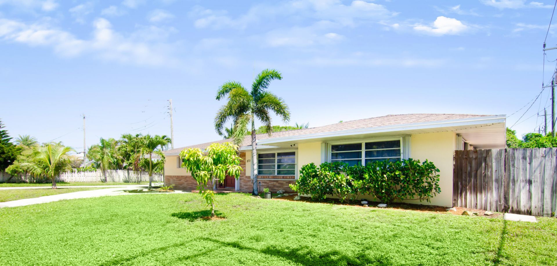 891 Lyndon Drive, Lantana, FL 33462 Photo