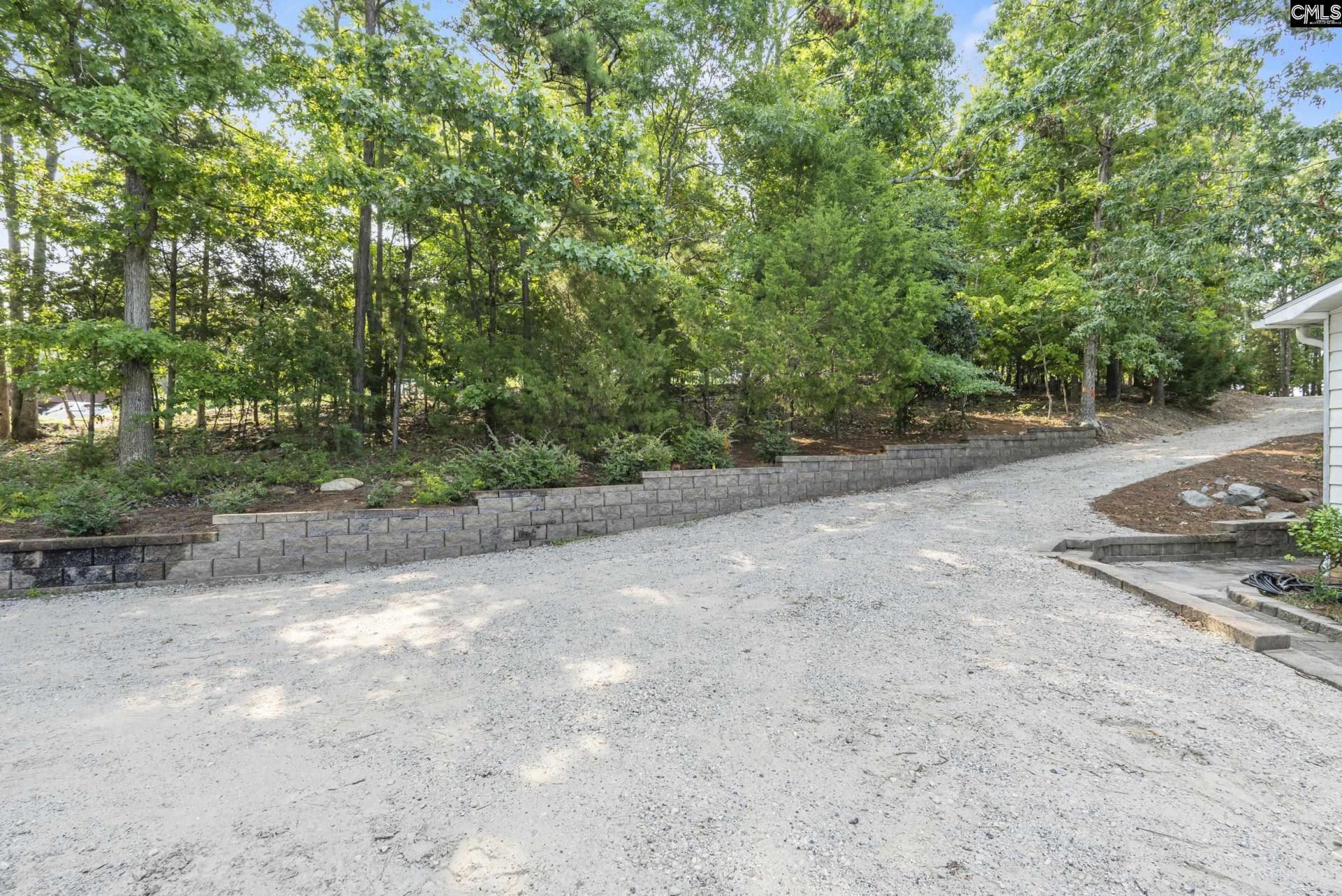 1184 Putnam Drive Photo 12