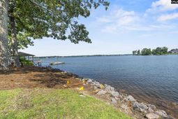 1184 Putnam Drive photo 4