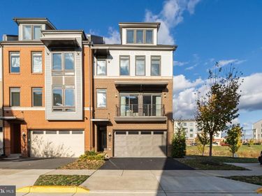 1312 WHITE FELDSPAR TERRACE SE , LEESBURG, VA 20175