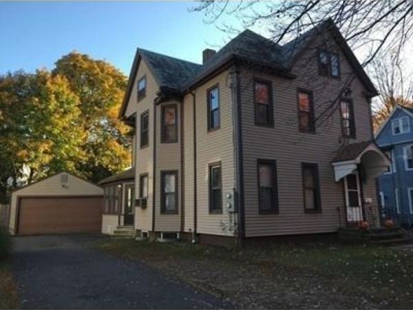 34 Laurel St, Unit 1, Holyoke, MA 01040